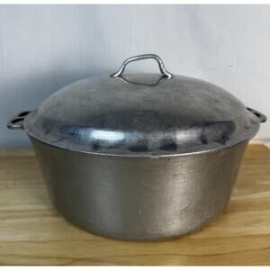 Super Maid SUPREME Aluminum Cookware Dutch Oven Roaster With Lid, Vintage